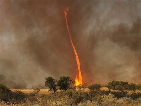 pictures fire tornado spottedhow   form