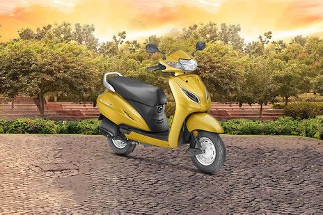 scooter  india  top scooty images prices