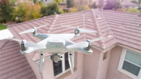 fly  drone   neighborhood uav adviser