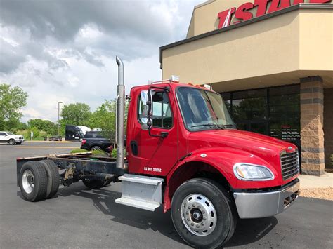 freightliner    sale cab chassis