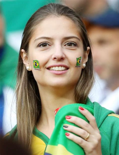ドイツ対アルジェリア ドイツの応援をするブラジル美女（撮影・狩俣裕三） 2jul2014日刊スポーツ｜美女 写真特集 ブラジルw杯