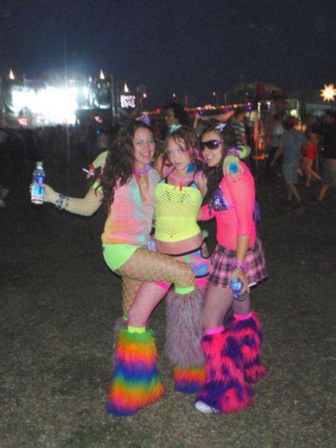 Ravers Rave Girls Neon Outfits Rave Outfits
