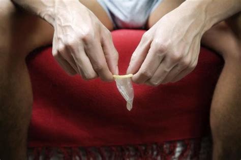 stealthing man explains why he takes off his condom during sex the