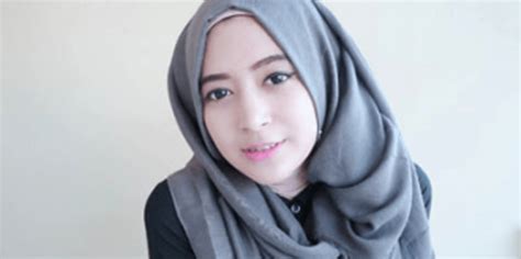 Hijaber Cantik Manis Gallery Islami Terbaru