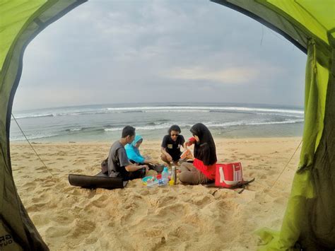 pantai watu kodok gunungkidul tempat  cocok  camping jogja