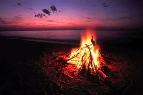 How To Keep Your Beach Bonfire Safe Portland Monthly