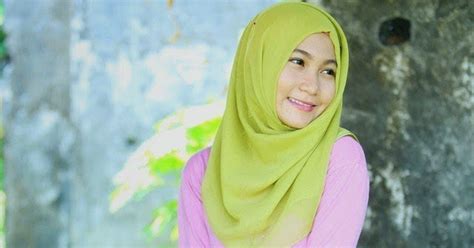 terbaru 21 janda cantik jilbab warna jilbab