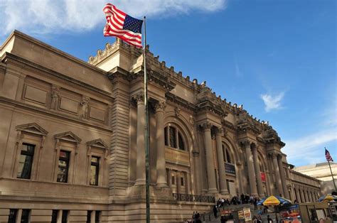 metropolitan museum  art   york city facts location