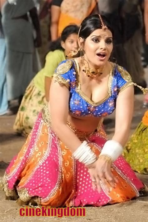 Actress Unlimited New Hot Telugu Actress Madhu Sharma