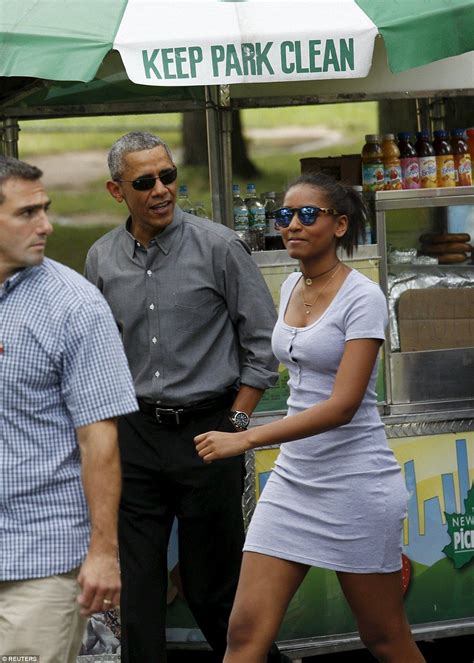 how barack obama and daughters stole show on new york s