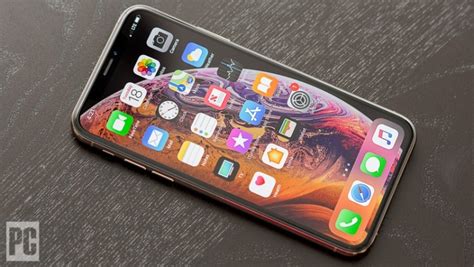 apple iphone xs review pcmag