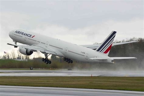 air france receives  boeing  airliner nycaviationnycaviation