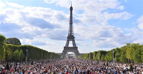 happy bastille day 2016 what the national french day means and celebrations across paris and