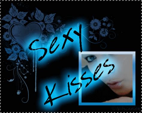 Kiss Glitters For Myspace Facebook Whatsapp