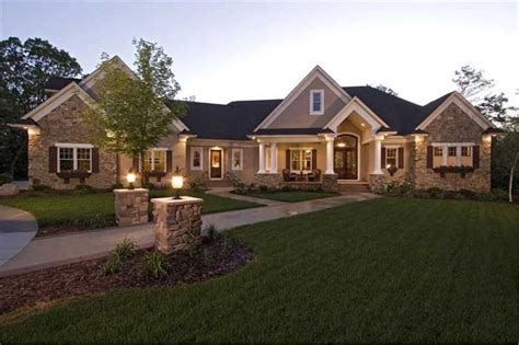 beautiful  story houses designs    love luxury house plans ranch style homes