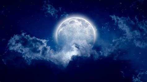es la luna azul  por   se ve asi mendoza post
