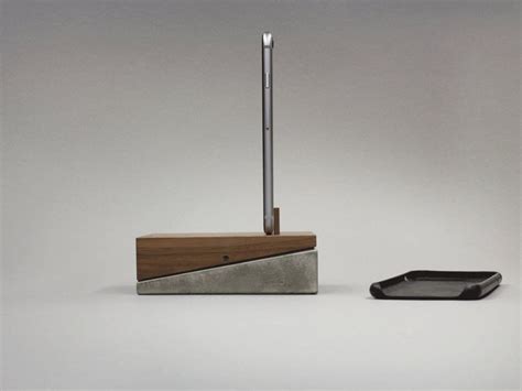 woodup mobi iphone dock aus holz und beton