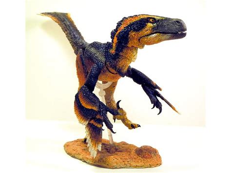 pyroraptor fans choice version  beasts   mesozoic dans