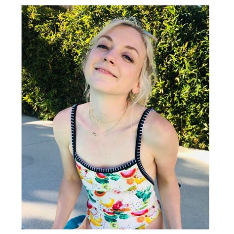 Pin By Pipkin Andy Andy On Beautiesss Emily Kinney
