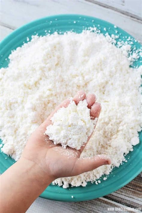 fake snow   ingredients snow recipe  fluffy slime recipe spice mix