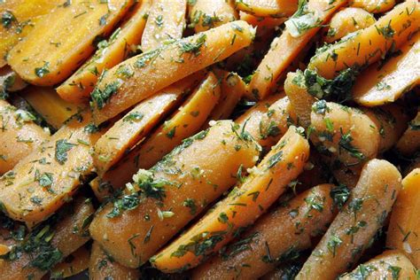 carrots add color versatility    dish  blade