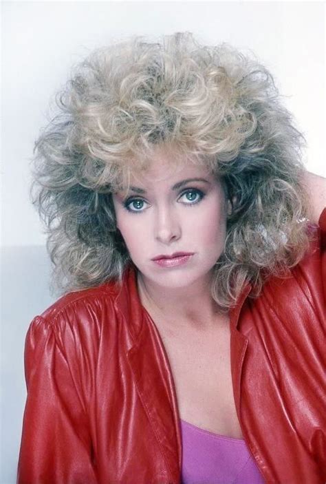 Pin By Maty Cise On Catherine Hicks Big Blonde Hair Medium Curly