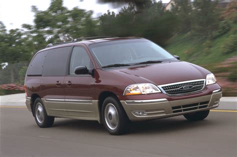 ford recalls  windstar minivans  rear axle