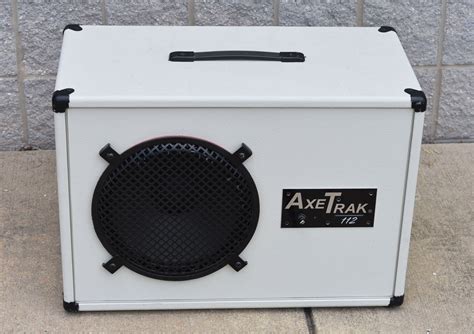 axetrak  isolation cabinet  guitar