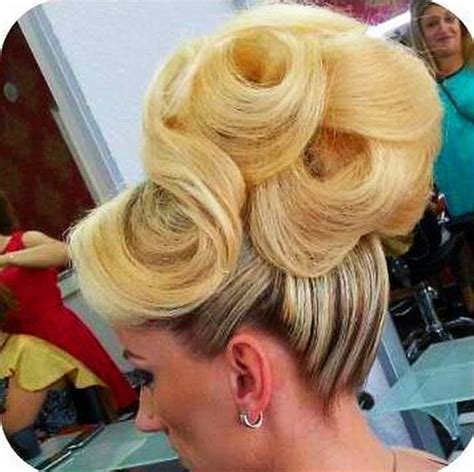 pin by missy on beautiful hair and make up 2 bouffant hair gorgeous
