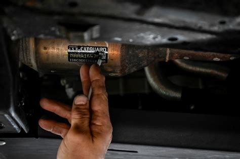 catalytic converter anti theft devices  work