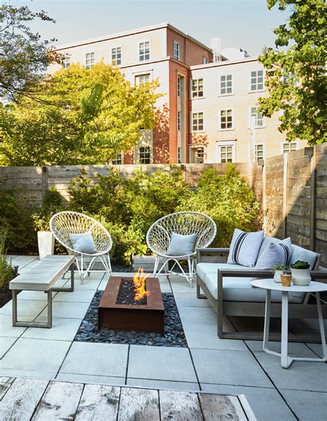 house home  cozy outdoor seating areas    enjoyed day