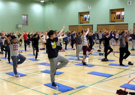 largest male yoga class douglas event breaks guinness world records record