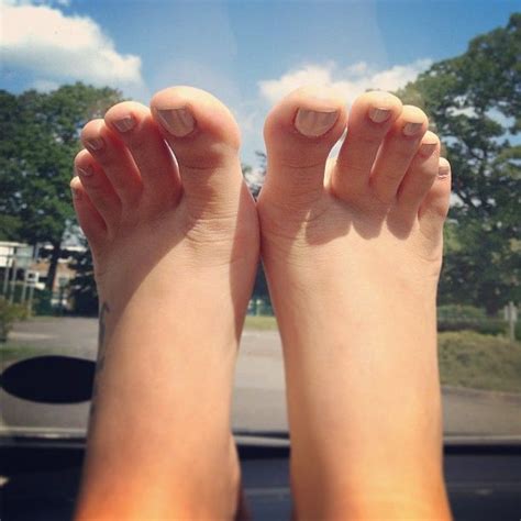 beautiful dashboard feet pretty legs cute toes women s feet