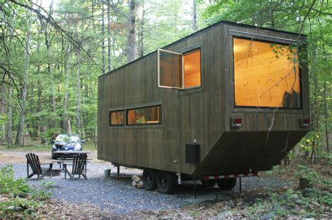 inhabitat spends  night   harvard designed tiny cabin   woods getaway cabin