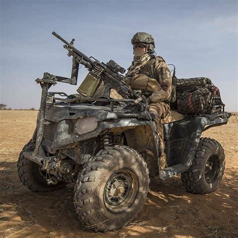 french ieme hussards cavalry recon  mali   military