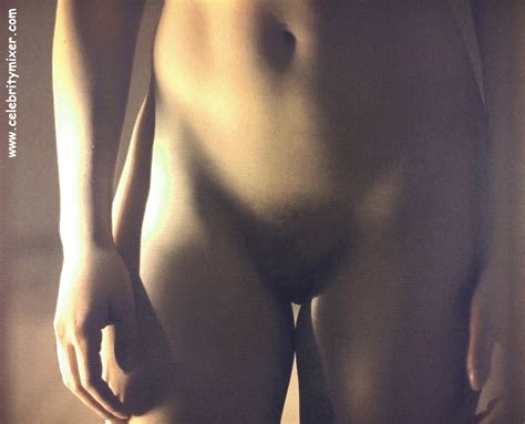 scarlett johansson nude naked celebrity pics videos and leaks