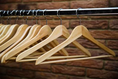 clothes hangers box   space saving tube hangers  hooks  hanging straps   great