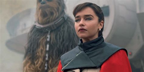 What Does Emilia Clarke S Qi Ra Returning To Star Wars Means For Solo 2
