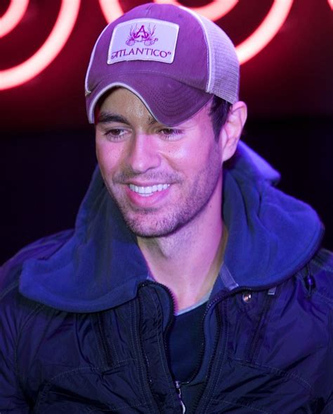 Enrique Iglesias Talks Sex And Love And Reveals He Likes