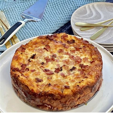 easy overnight breakfast strata eggs bacon  cheeses catsfoodie