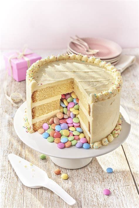 pinata cake ideas  pinterest easy birthday cakes colourful cake  gender reveal