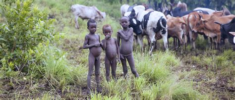 the mysterious suri people of surma ethiopia photosafari