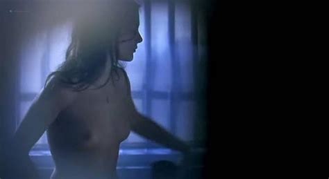 Nude Video Celebs Virginie Ledoyen Nude De L’amour 2001