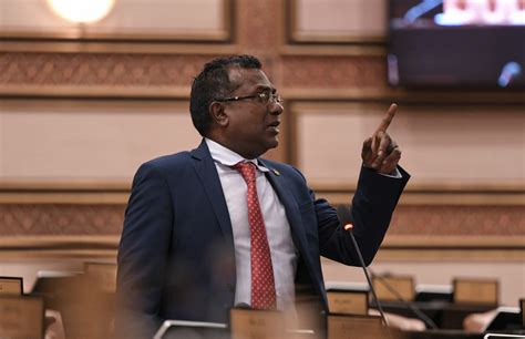 kaashidhoo mp calls   resignation  majlis speaker