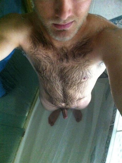 Who Wants To Join Me In The Shower Pms Welcome Gayestporn