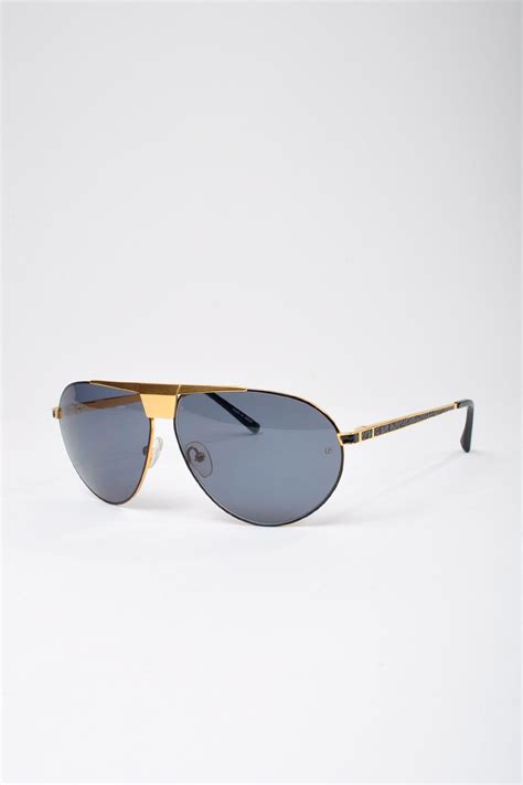 Linda Farrow Luxe Gold Aviator Sunglasses €476 60 Gold Aviator