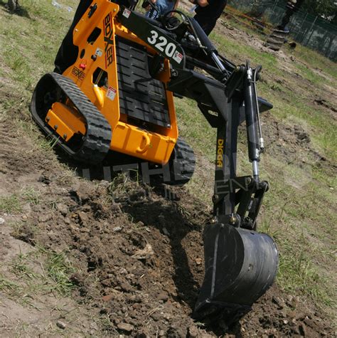 digga mini loader skid hoe trench digger southern tool equipment  earthmoving machinery
