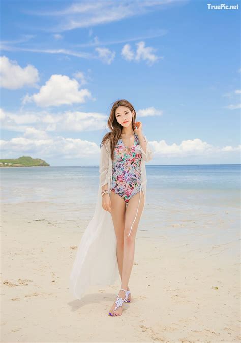 park jung yoon sexy with bikini in summer collection 2018 3