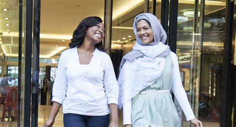 9 ways to support your muslim friends during ramadan
