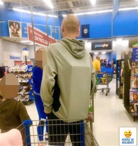 People Of Walmart Page 4 Of 2692 Funny Pictures Of People Shopping